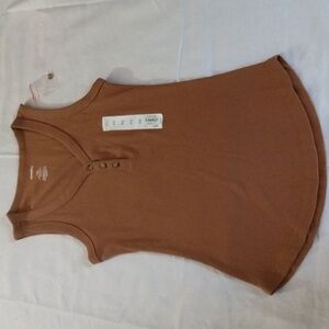 Sonoma NWT henley v-neck tank